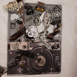 Marilyn Monroe Rhinestones Vintage Home Wall Decor Model Actress 12" W 15 1/2 L